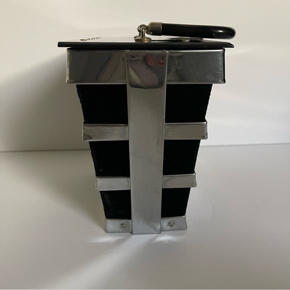 Vintage 1950s chrome, black lucite & velvet Dorset Rex of Fifth Avenue purse - Picture 7 of 16